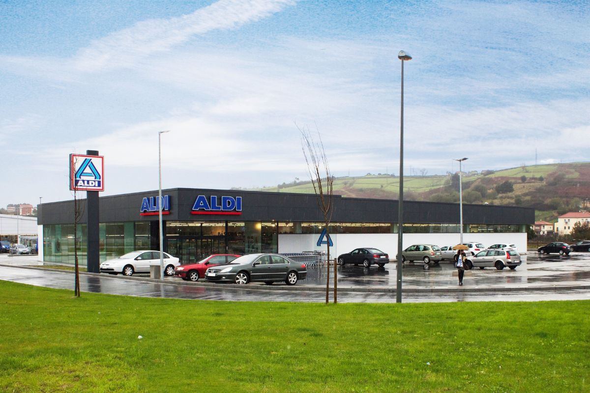 Dinámica Construcción lleva a cabo la construcción del nuevo supermercado ALDI en Erandio, Vizcaya